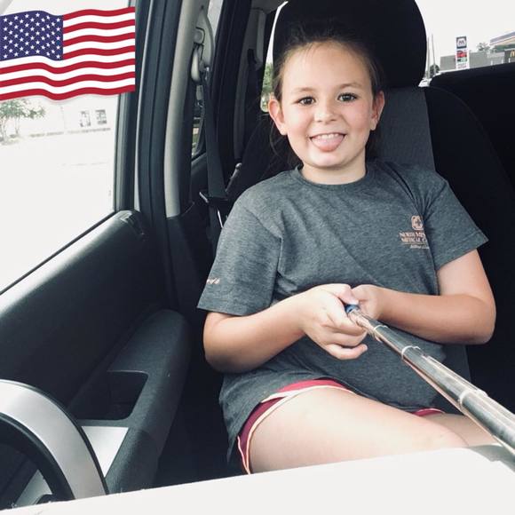 Meet your Posher, Grant - Picture 1 of 1